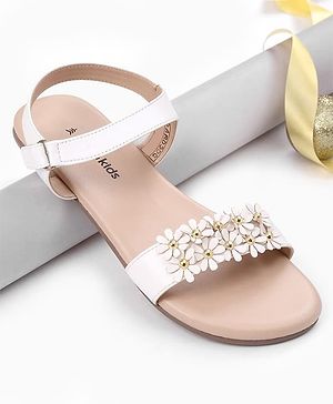 Pine Kids Velcro Closure Sandals With Floral Detailing - White