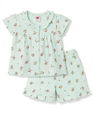 Zero Knitted Half Sleeves Floral
                              Printed Co-Ords Top & Shorts Set - Sea
                              Green