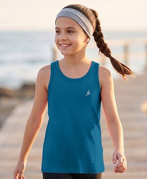 Pine Active Knit Sleeveless 4-Way Stretch Super-Soft Performance Solid T-Shirt - Light Blue