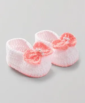 Knits & Knots crochet Bow Applique Booties - Pink & White