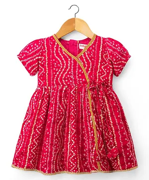 Babyhug Cambric Woven Half Sleeves
                              Bandhani Printed Ethnic Dress - Fuchsia