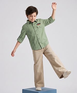 Pine Kids Cotton Woven Full Sleeves Solid Shirt with Never Give Up Print - Light Green