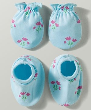 Babyhug 100% Cotton Interlock Knit Mittens & Booties With Floral Print - Multicolor