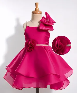 Mark & Mia Woven Sleeveless Party
                              Dress With Floral & Bow Applique -
                              Fuschia