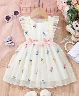 The Kids Club Woven Sleeveless
                                  Frill detailed Bow Applique Detailed
                                  & Floral Embroidered Sheer Tutu
                                  Style Dress - White