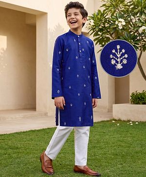 Pine Kids Woven Full Sleeves Kurta Pyjama Set With Leaves Embroidery - Navy Blue