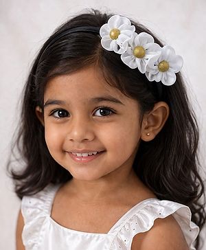 Knotty Ribbons Floral Applique...