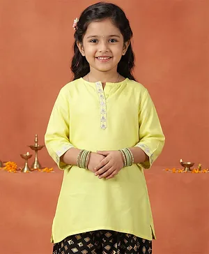 Kiddopanti Rayon Woven Three Fourth
                              Sleeves Floral Embroidered Kurti - Lime
                              Yellow