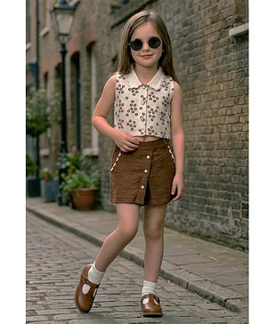 Lei-Chie Cotton Blend Woven Floral
                              Printed Sleeveless Top & Shorts -
                              Brown