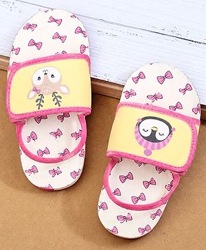Cute Walk by Babyhug Back Strap Slider in Animal Design in Yellow White