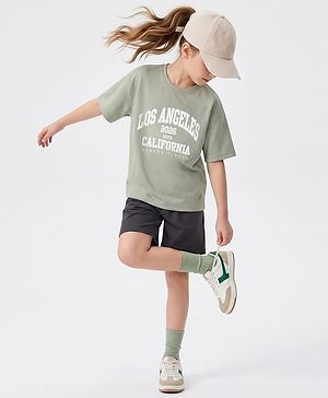 Pine Active Knit Half Sleeves Front & Back Soccer Printed T-Shirt - Light Green