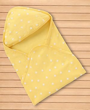 Babyhug 100% Cotton Knit Towel & Wrapper With Hood & Star Print L 75 x B 71.5 cm - Yellow