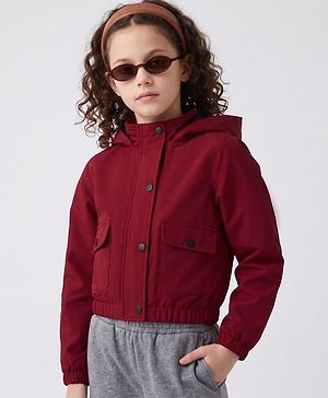 Pine Active Woven Full Sleeves Ultra Comfort Atheliesure Hooded Jacket - Maroon