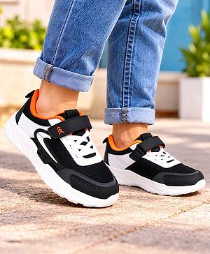 Pine Kids Velcro closure Sneakers Shoes in Black