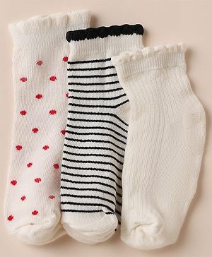 Cute Walk by Babyhug Cotton Knit Anti Bacterial Ankle Length Striped Socks with Polka Dots Print Pack of 3 - White & Off White