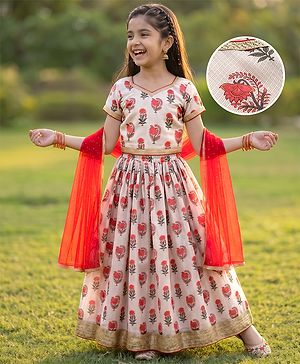 Pine Kids Woven Lehenga Choli & Dupatta Set with Half Sleeves and Floral Print in Offwhite