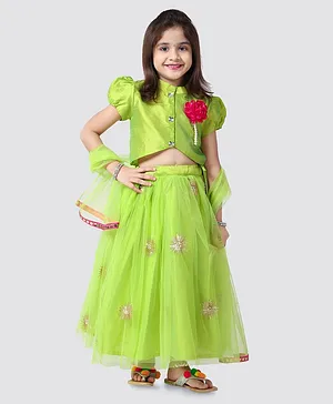 Saka Designs Puff Sleeves Mandarin Collar Choli With Dupatta & Lehenga Sequin Work - Green