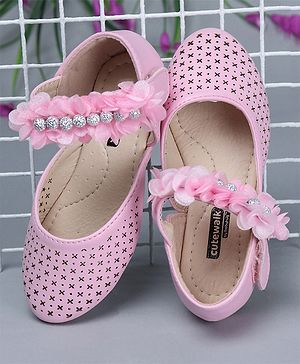 Cute Walk by Babyhug Bellies With Studded Beads - Pink