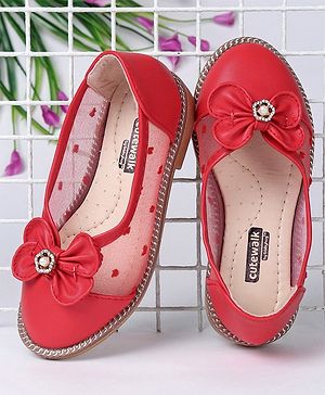 Cute Walk by Babyhug Stone Embellished Bellies - Red