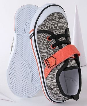 Cute Walk by Babyhug Canvas Shoes - Black - 28 Black