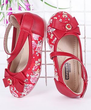 Cute Walk by Babyhug Floral Printed Bellies - Red