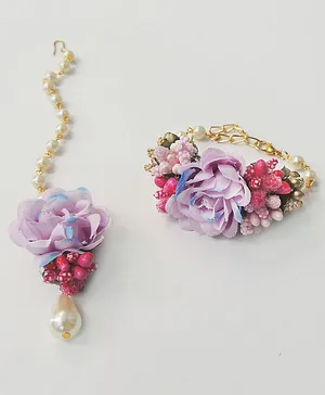 Lime By Manika Flower Detailed Bracelet And Maang Teeka Set - Purple