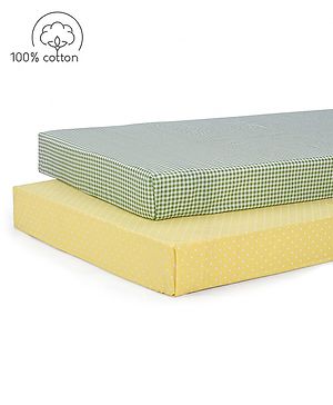 Babyhug Premium Cotton Flat Crib Sheets Set of 2 - Farm Theme Babyhug Premium Cotton Flat Crib Sheets Set of 2 - Farm Theme