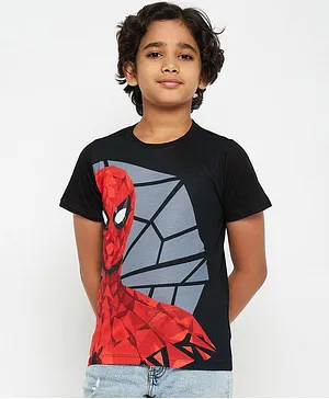 Marvel By Crossroads Marvel Spiderman & The Web Print Half Sleeves Tee - Black