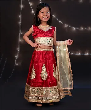 BookMyCostume Half Sleeves Radha Lehenga Choli Kids Fancy Dress Costume With Jewellery - Maroon & Orange