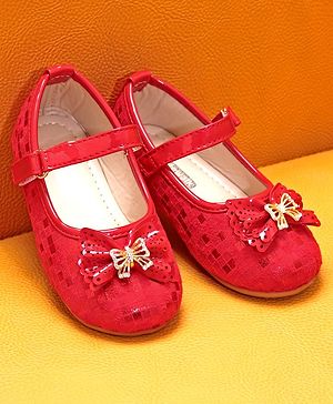 Cute Walk by Babyhug Party Wear Belly Shoes Bow Applique - Red