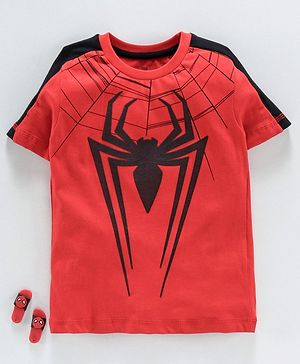 Spiderman Climbing The Wall T-shirt With Your Name and Favorite Colors All Sizes