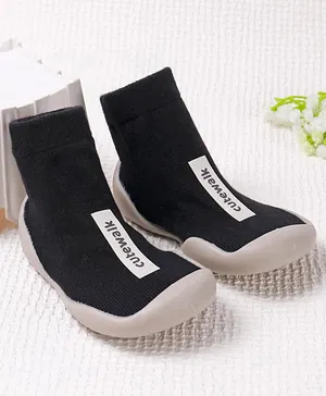 Cute Walk by Babyhug Ankle Length Non Terry Sock Shoes - Black