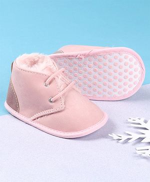 firstcry baby booties