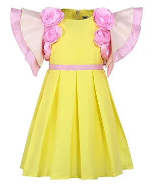 A Little Fable Rose Applique Short Sleeves Dress - Yellow