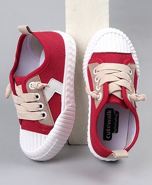 Cute Walk by Babyhug Casual Shoes - Red