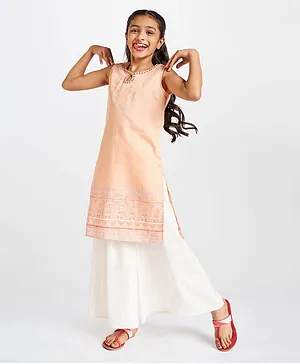 Global Desi Girl Sleeveless Brocade Hem Kurti With Salwar - Peach