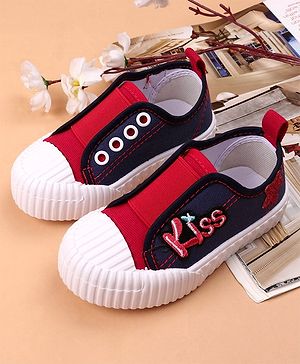 Cute Walk by Babyhug Casual Shoes - Navy