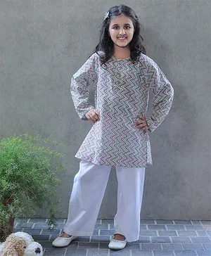 Bellazaara Full Sleeves Chevron Pattern Kurti With Pajama - Multi Color