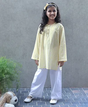 Bellazaara Full Sleeves Dome Pattern Kurti With Pajama - Yellow