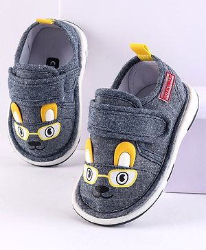 firstcry baby shoes online