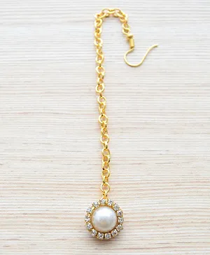 Pretty Ponytails Pearl Diamond Minimalist Designer Maang Teeka - Gold 