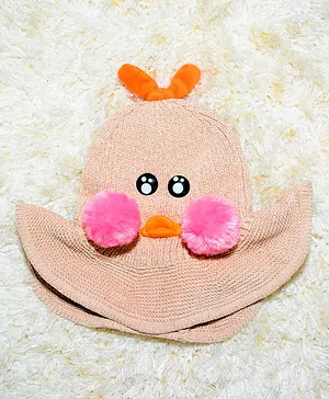 Tipy Tipy Tap Duck Rattle Hat - Beige