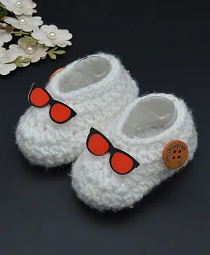 Love Crochet Art Crochet Booties With Spectacle Patch  - White