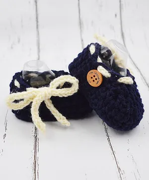 Love Crochet Art Solid Booties - Blue