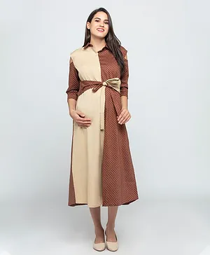 CHARISMOMIC Three Fourth Sleeves From Work To Playdates Maternity Nursing Midi Dress - Brown