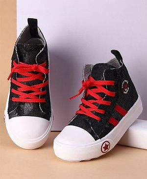 Cute Walk by Babyhug Casual Shoes - Black