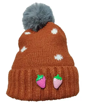 Jujubes Winter Woolen Cap Strawberry Patch Brown - Diameter 12 cm