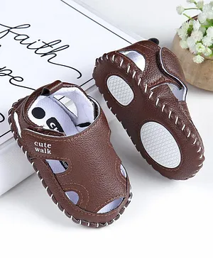 firstcry baby sandals