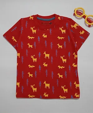 Snowflakes Half Sleeves All Over Animals Printed Tee - Red
