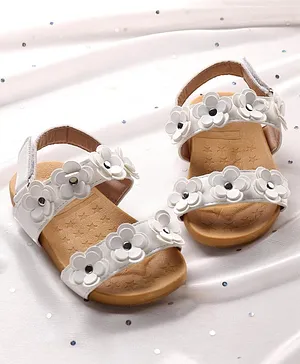 firstcry baby sandals